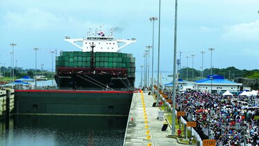 Panamá celebra la ampliación
