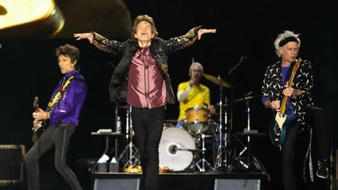 Juanes acompaña a los Rolling Stones en su debut en Colombia