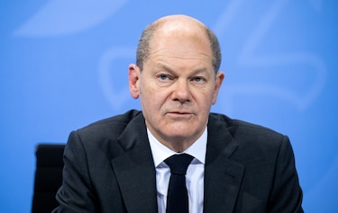Alemania endurece medidas contra la Covid-19 ante amenaza de ómicron