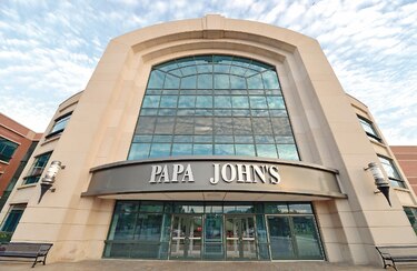 Papa John’s, se hunde en plena crisis del coronavirus