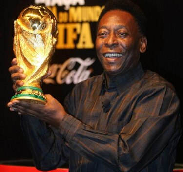 Pelé participará en sorteo del Mundial de Brasil 2014