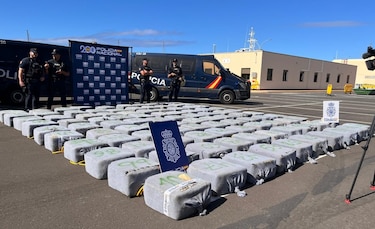 Barco pesquero con bandera panameña es interceptado en España con 4.5 toneladas de cocaína