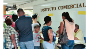 Cifra de estudiantes reprobados en 2018 superaría los 52 mil