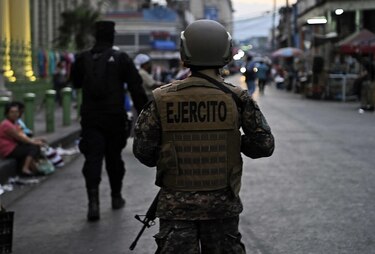 Arrestan a más de 260 personas por violar cuarentena en El Salvador