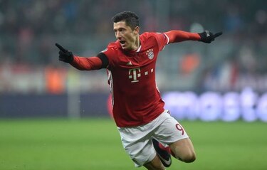 Lewandowski amplía su contrato con el Bayern hasta 2021