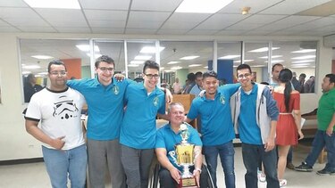 Club Pedro Valdez ganó el campeonato de ajedrez