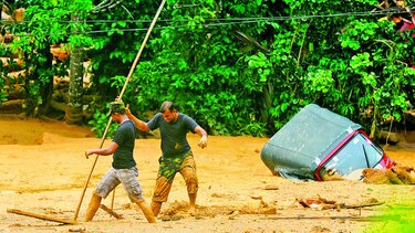 Desaparecidos por deslaves en Sri Lanka