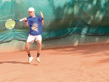 Chad Valdés Jr. destaca en el USTA