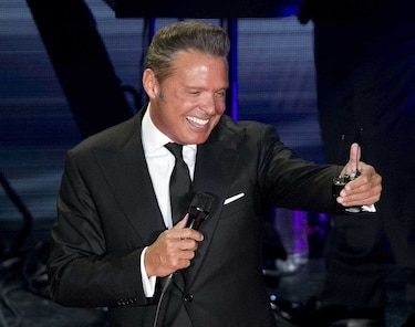 Luis Miguel y Romeo Santos entre las giras más lucrativas