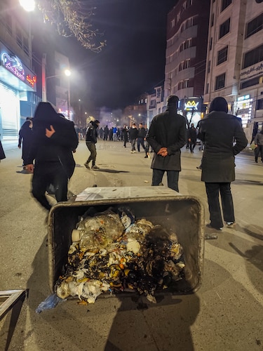 Médicos en Irán denuncian hospitales saturados tras dos semanas de protestas
