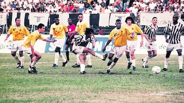 La historia del club de fútbol cuyo dueño vendía frutas