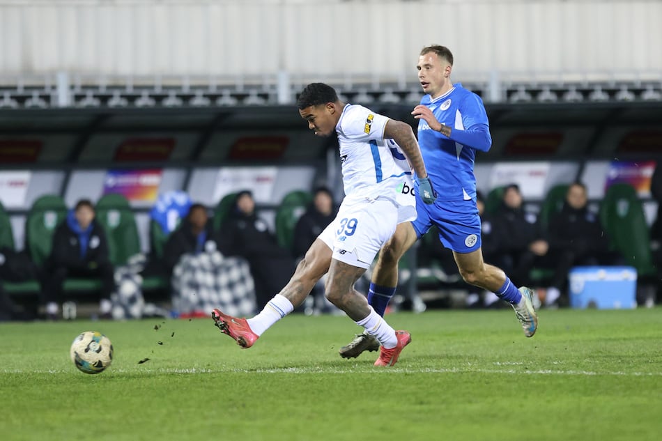 Guerrero y Blackman fueron titulares en las derrotas de sus equipos en la Conference League