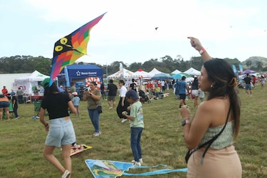 El Festival de Cometas y Panderos celebra 25 años de tradición y color en Panamá