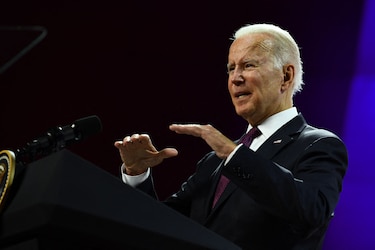 El G20 demostró el ‘poder de Estados Unidos cuando se compromete’, dice Joe Biden