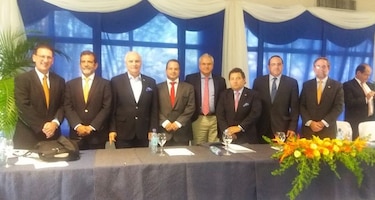 Canal Bank comienza proceso de integración con Banco Universal