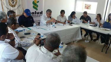 Se instala mesa temática de salud en Colón