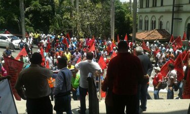 Suntracs protesta contra fallo de la Corte Suprema de Justicia