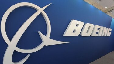 Ordenan inspección de aviones Boeing 737 NG