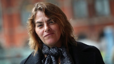 Artista británica pide que obra suya sea retirada de Downing Street