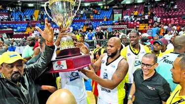 Correcaminos, bicampeones