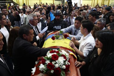 Ecuador despide a Fernando Villavicencio entre confusión y el pesar de un crimen político