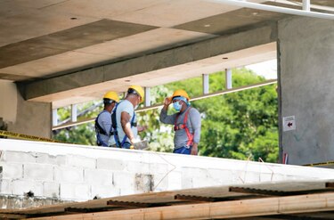 Capac: 800 proyectos de construcción se reactivaron