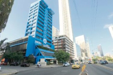 Juan Carlos Varela ordena contener el gasto de operaciones