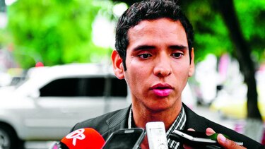 Asesor legislativo, defensor legal de Dangelo Ramírez