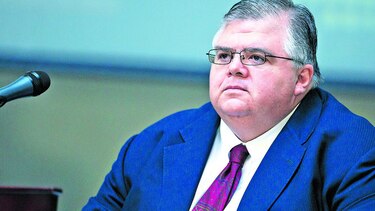 Carstens deja su cargo en Banxico