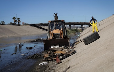 Organizaciones exigen atender la contaminación del río Tijuana