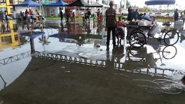 Se inunda recién inaugurado Paseo Marino en Colón