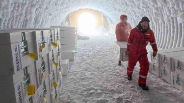Por qué el trozo de hielo más antiguo de la Tierra, recogido en la Antártida, puede ‘revolucionar’ lo que sabemos del cambio climático