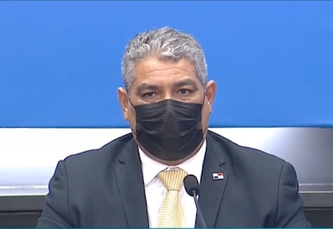 Petición para levantar el toque de queda está sobre la mesa, dice el ministro Sucre