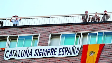 España exhibe unidad en medio de la crisis
