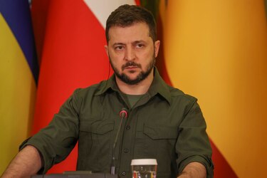 Zelenski: fuerzas ucranianas recuperan el control de 60 poblaciones en Jersón