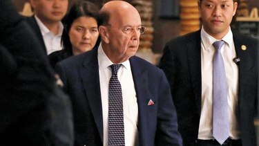 EU y China negocian para evitar guerra comercial