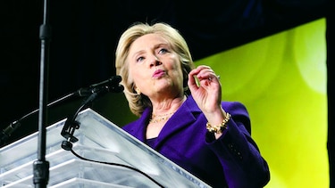 Hillary Clinton consideró conveniente usar su correo personal