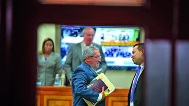 Corte Suprema da un respiro a Martinelli por indultos