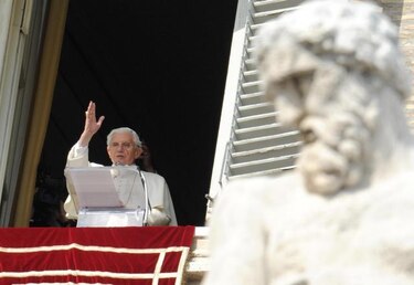 Benedicto XVI será 'papa emérito' tras su renuncia