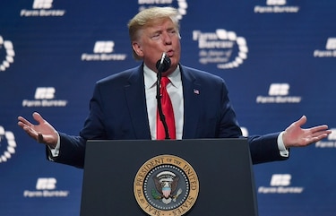 Trump se relajará en Suiza durante su juicio de destitución