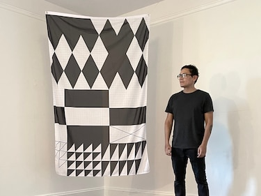 Cientos de artistas de toda América Latina exponen en trienal de Nueva York