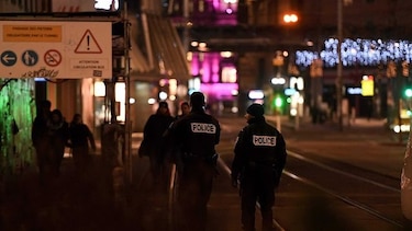 Al menos 3 muertos y 12 heridos por tiroteo en Francia