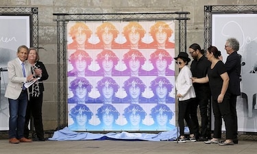 John Lennon es celebrado en Estados Unidos con estampilla