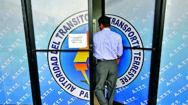 Imputan a exfuncionario por licencias irregulares
