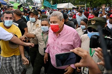 Protestan contra construcción de ‘ciudades soberanas’ en Honduras