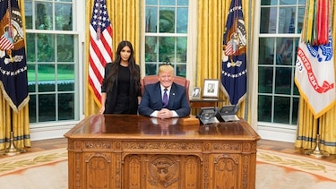 Kim Kardashian visita a Trump en la Casa Blanca y pide una reforma carcelaria