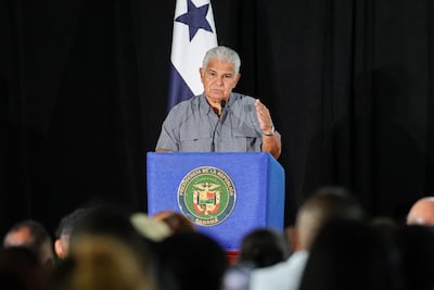 Mulino suma 28 viajes con visita a Colombia para toma de posesión de De la Espriella