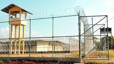 Red estafó $300 mil desde cárcel La Joya