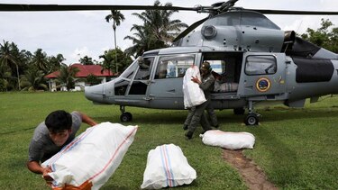 Mueren más de 400 personas tras las devastadoras inundaciones registradas en Indonesia