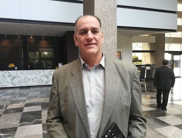 Eduardo Cerda busca convenios deportivos y de estudios en México